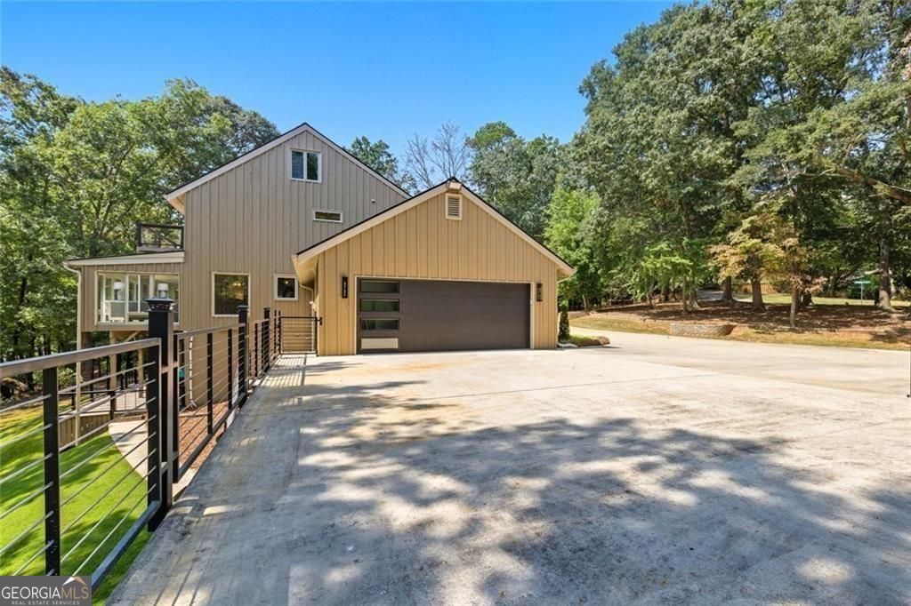 3680 Lamplighter Cove Road Gainesville GA 30504