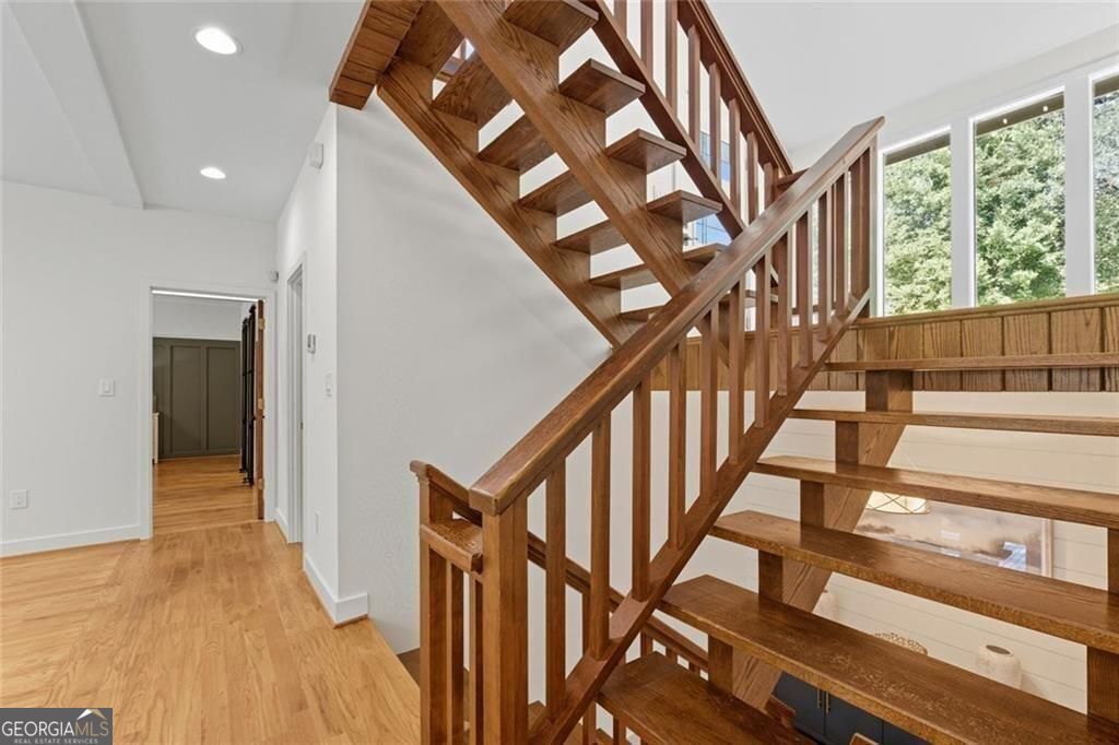 3680 Lamplighter Cove Road Gainesville GA 30504