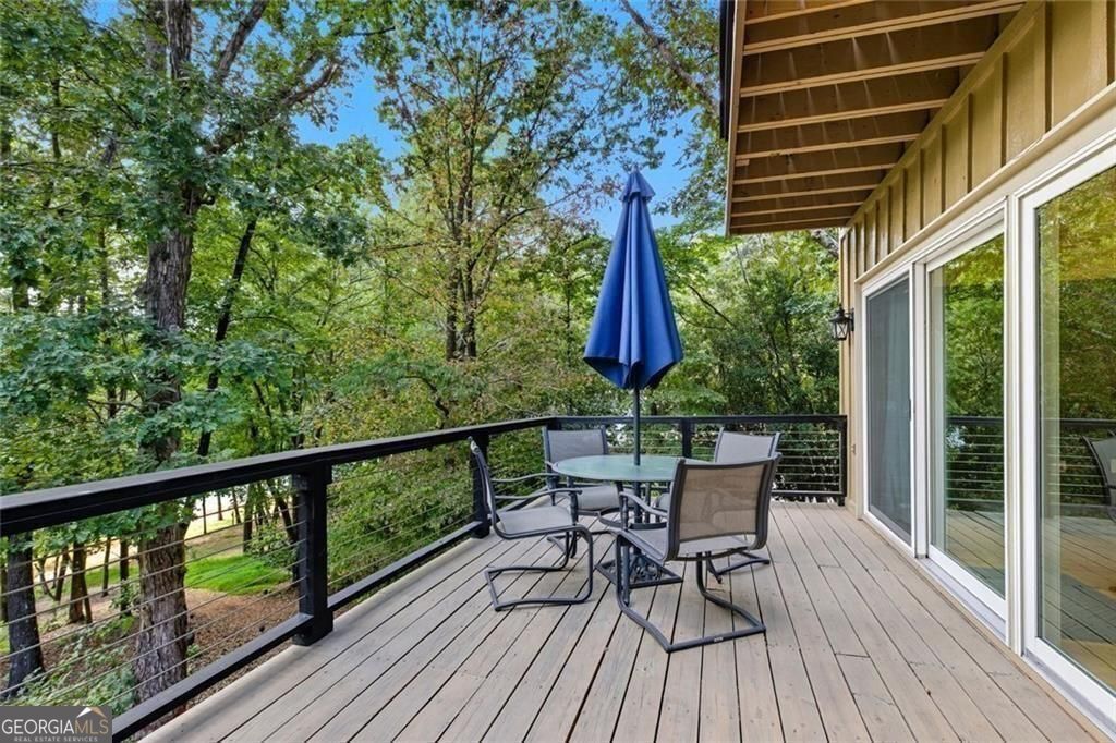 3680 Lamplighter Cove Road Gainesville GA 30504