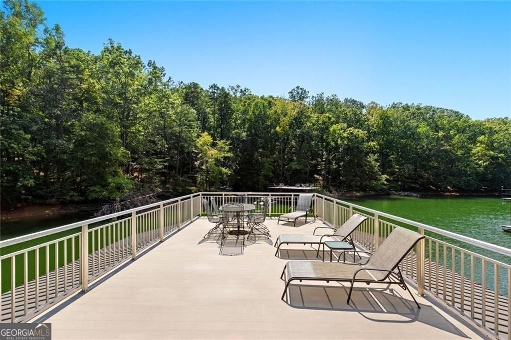 3680 Lamplighter Cove Road Gainesville GA 30504