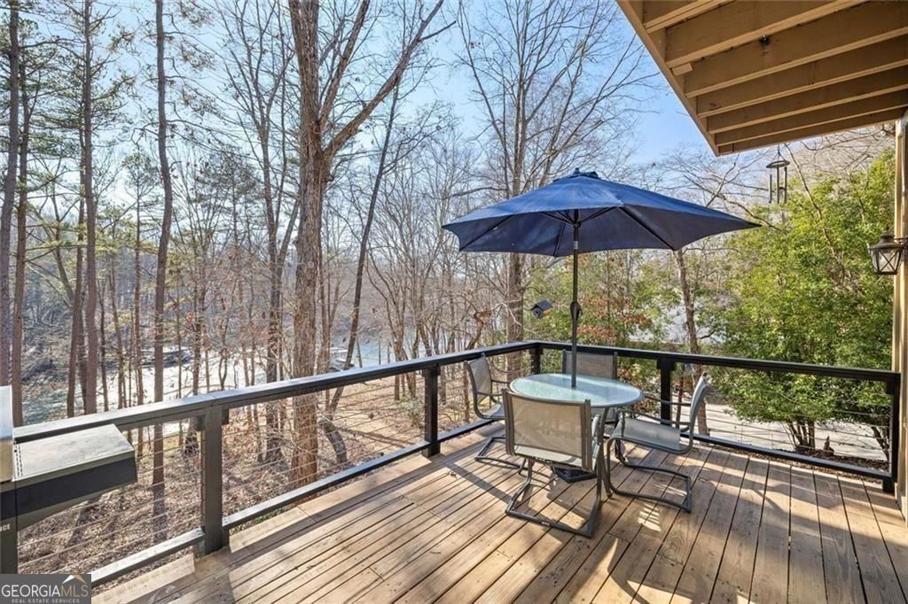 3680 Lamplighter Cove Road Gainesville GA 30504