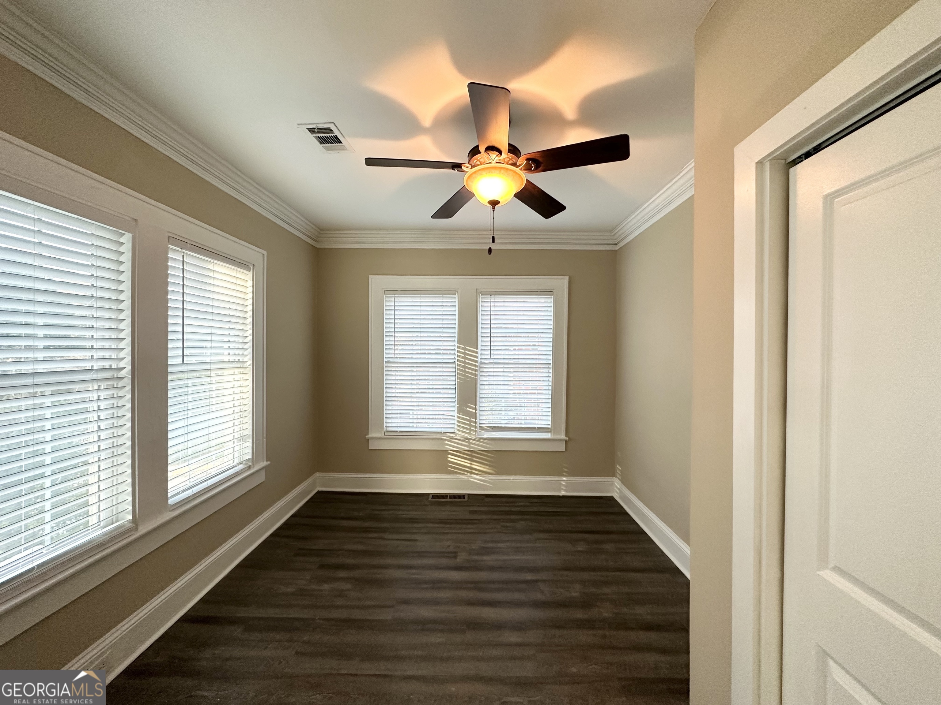 555 Holly Street NW Atlanta GA 30318