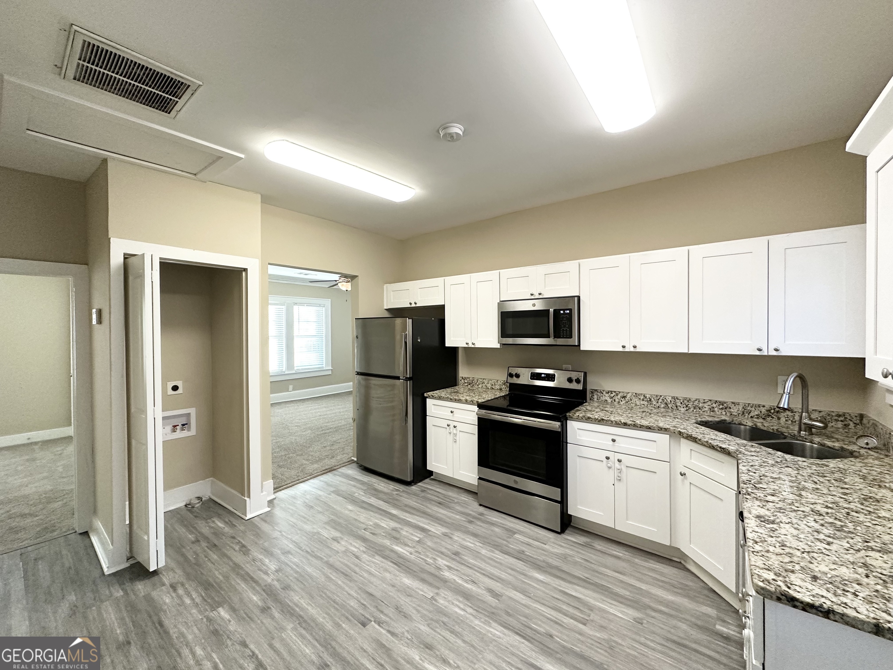 555 Holly Street NW Atlanta GA 30318
