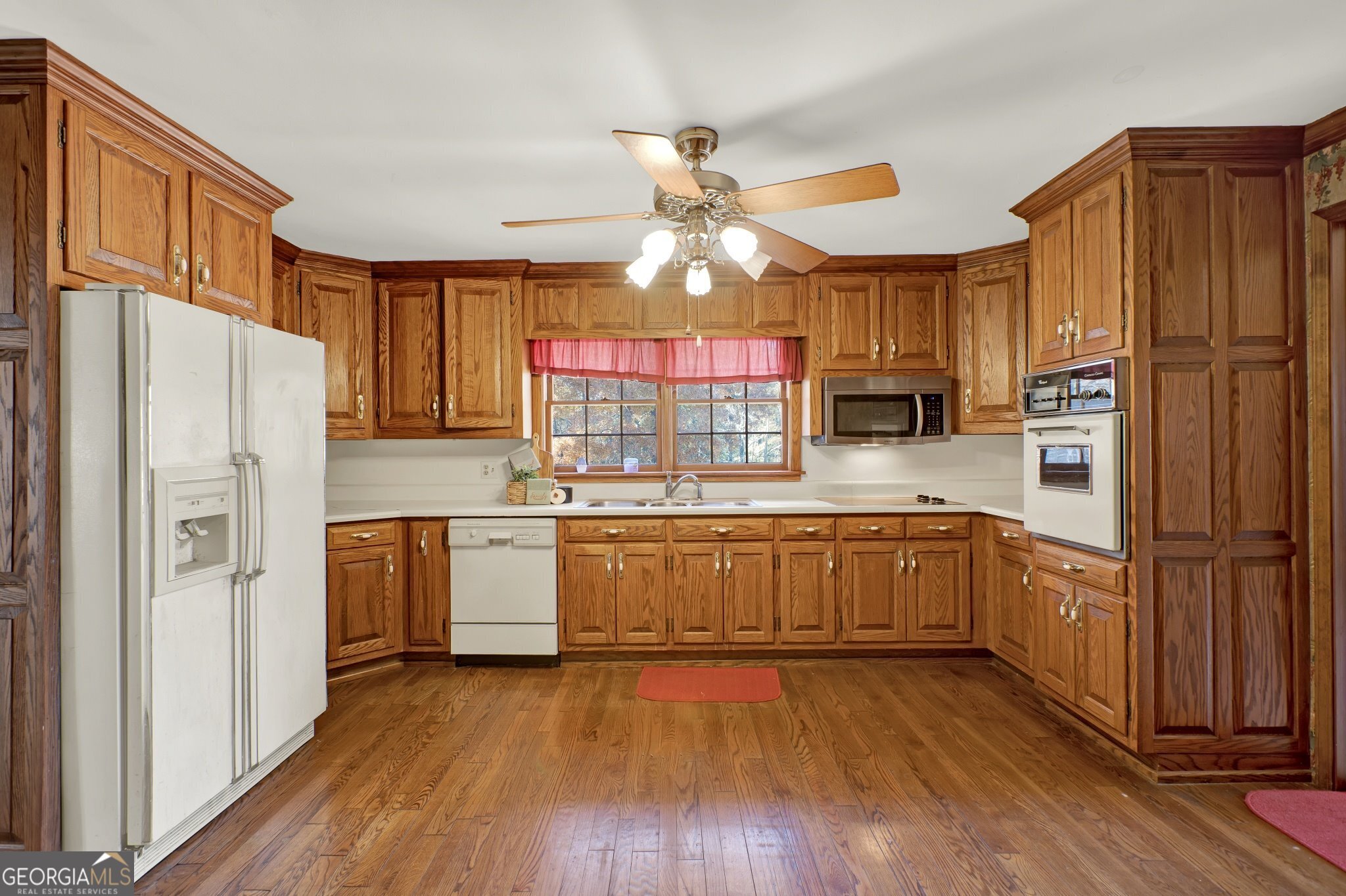 104 E Valley Road NE Rydal GA 30171