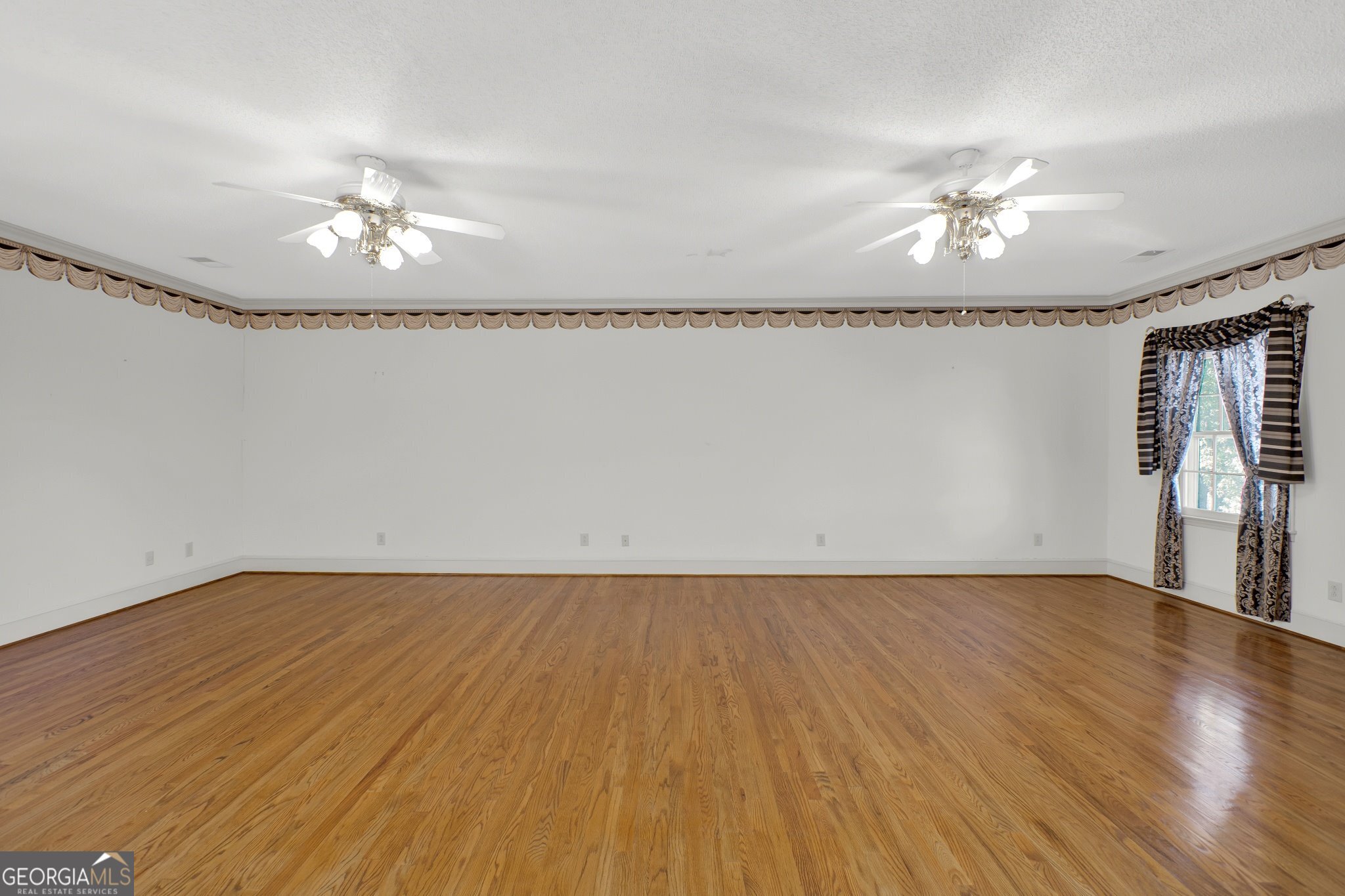 104 E Valley Road NE Rydal GA 30171