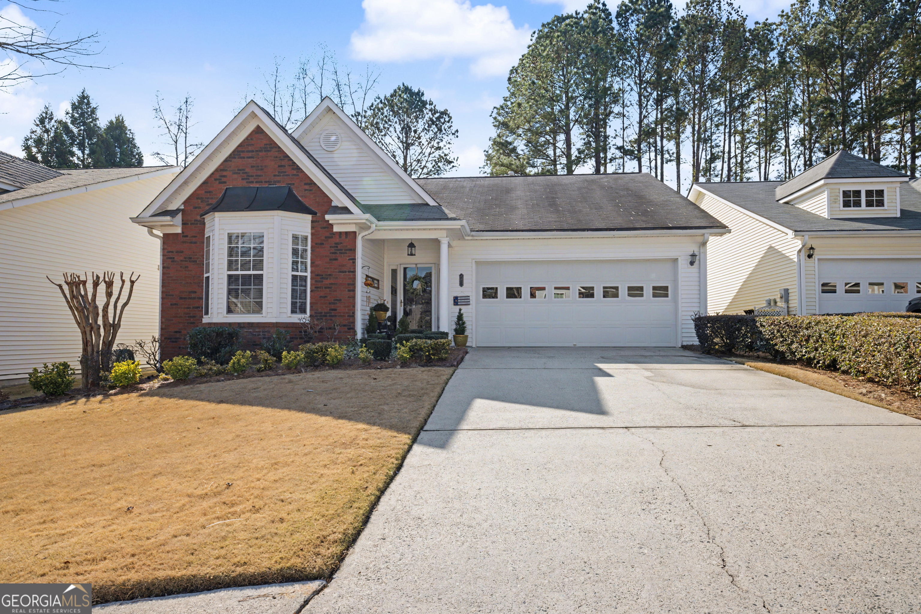 28 Vista Bella Way Newnan GA 30265