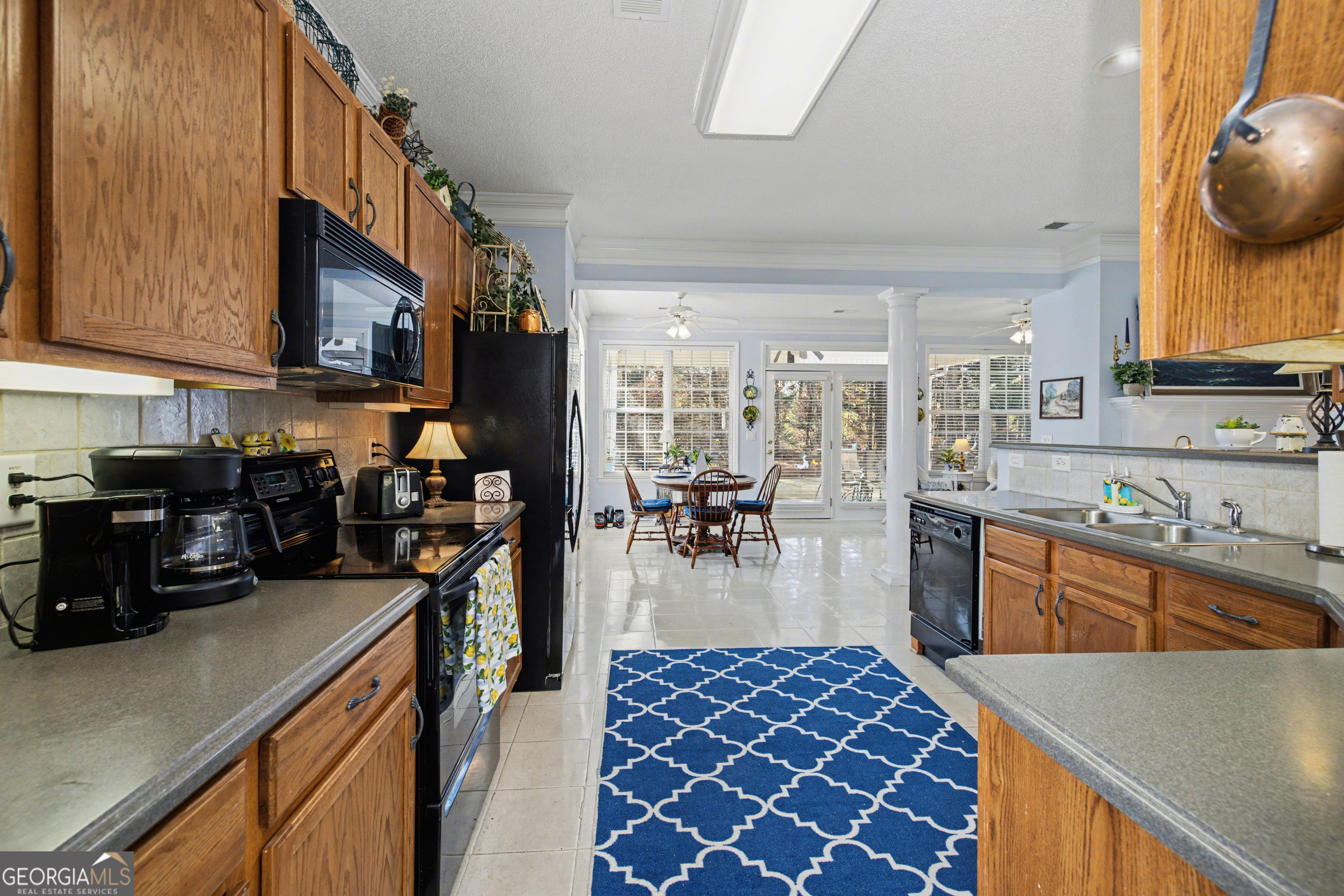 28 Vista Bella Way Newnan GA 30265