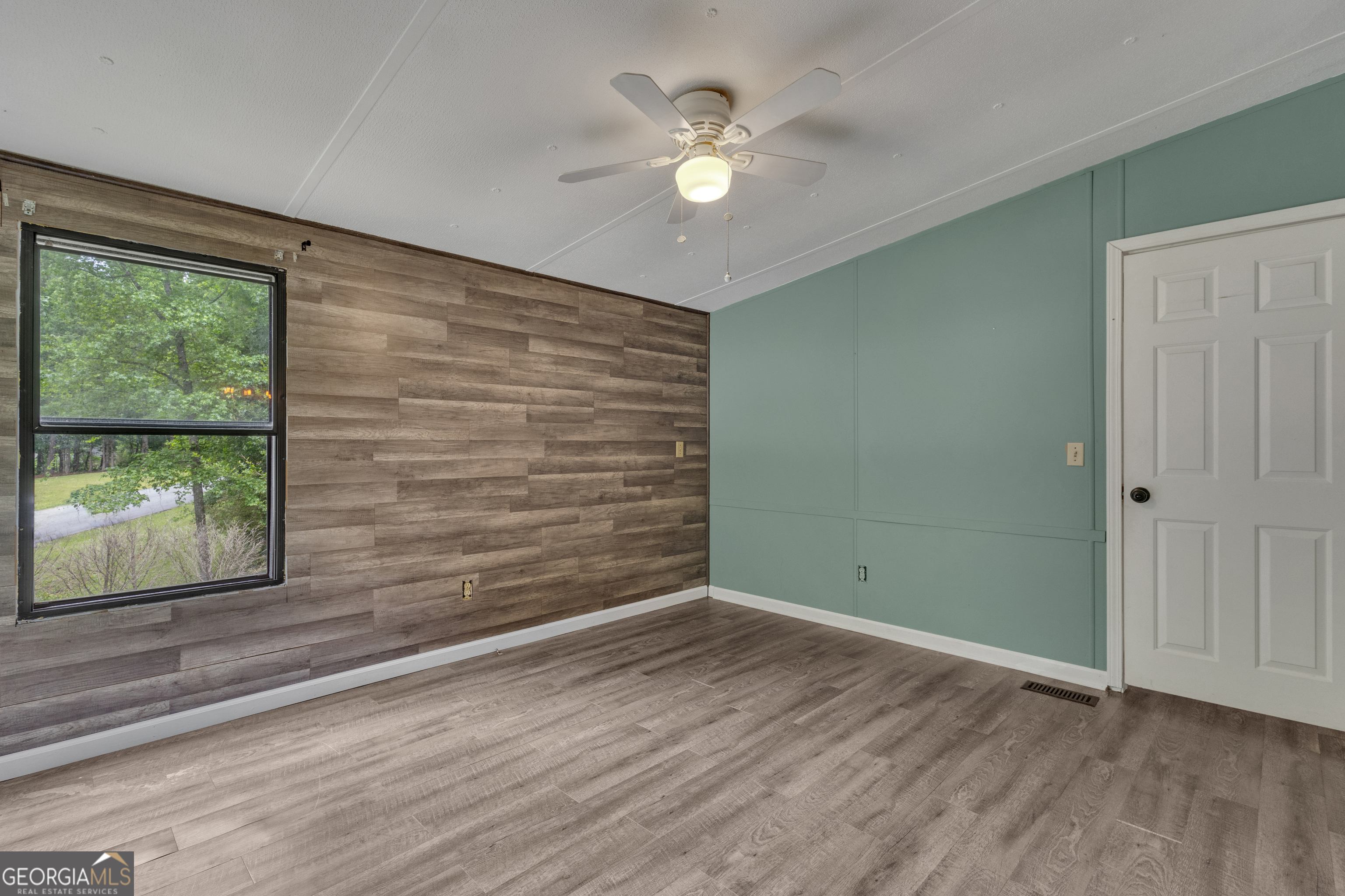 4 Cottonwood Circle Sharpsburg GA 30277