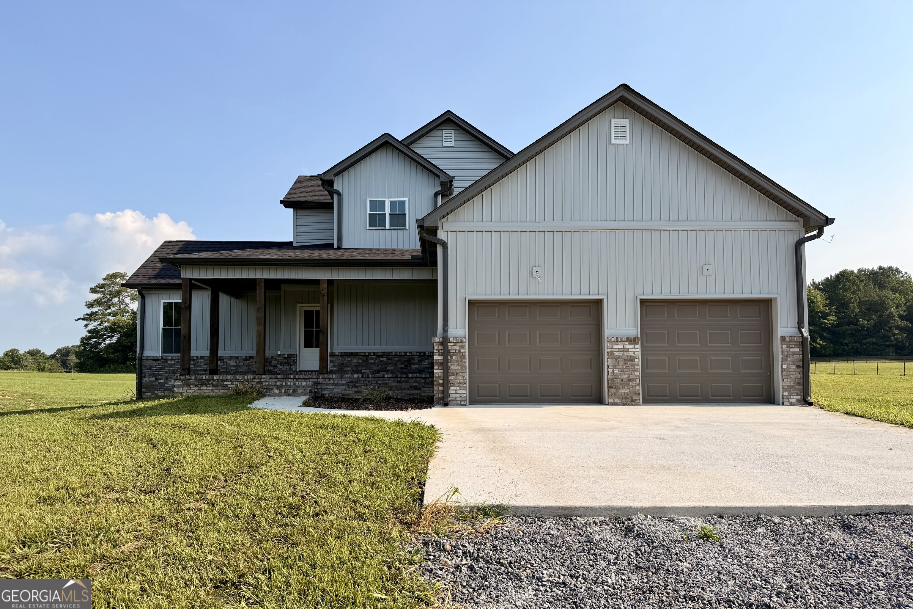 1067 Tucker School Road Cohutta GA 30710