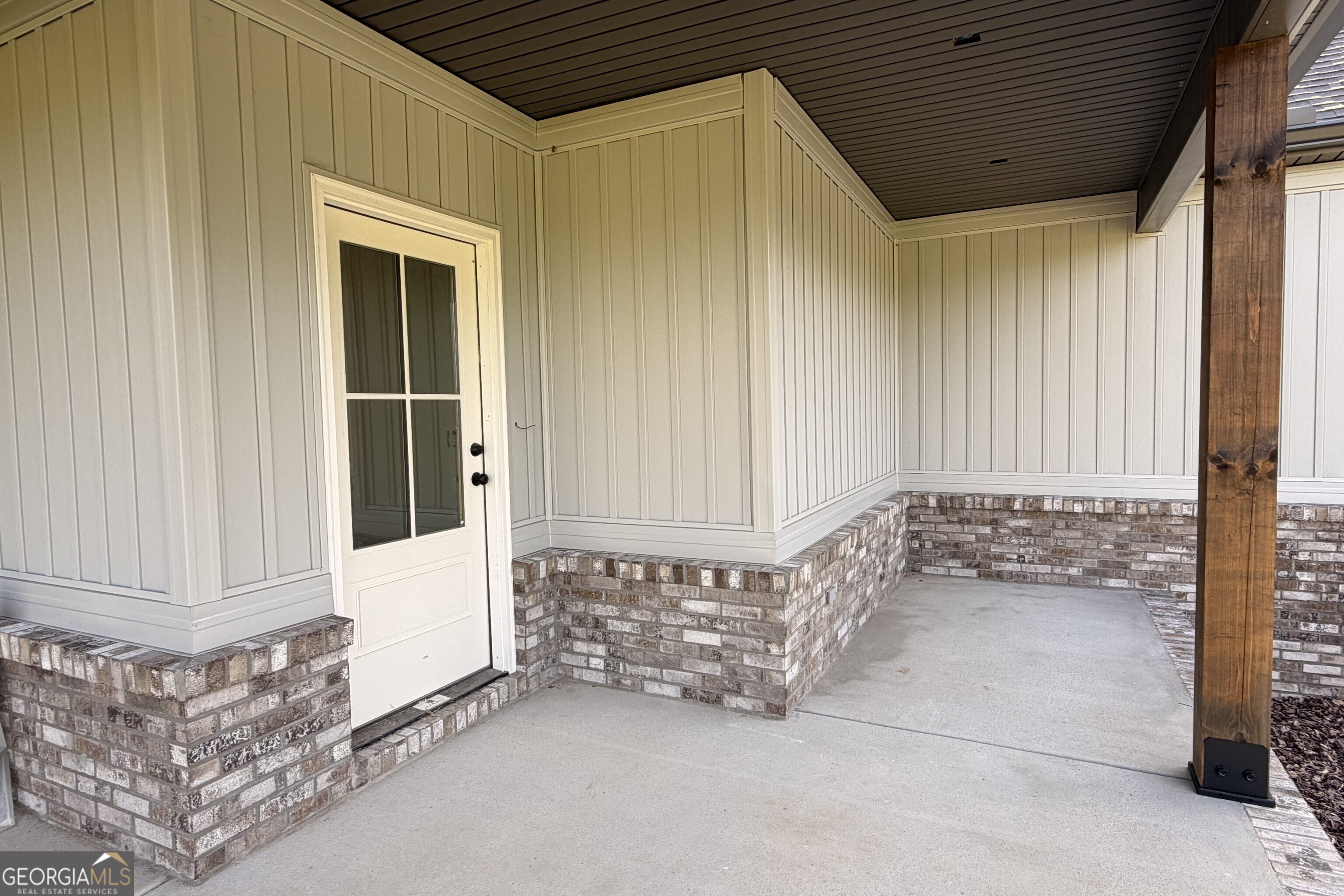 1067 Tucker School Road Cohutta GA 30710