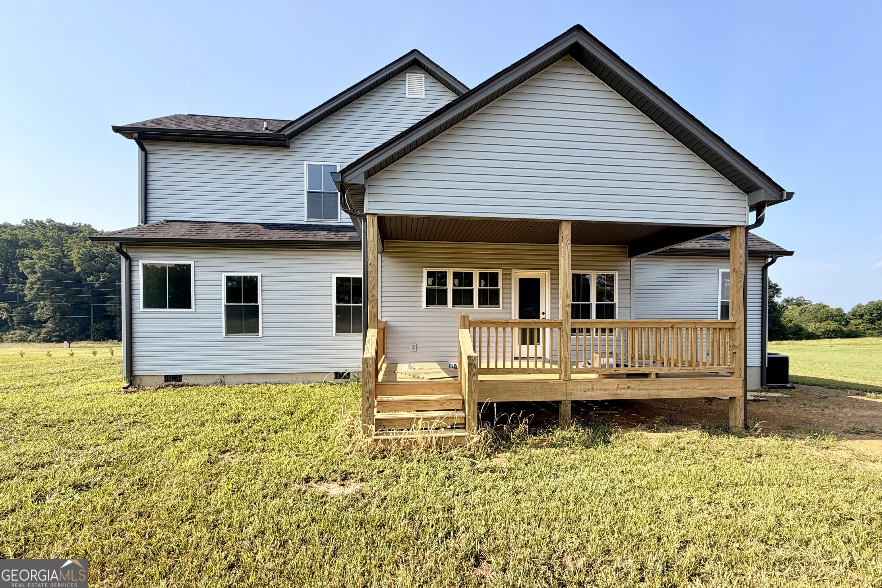 1067 Tucker School Road Cohutta GA 30710