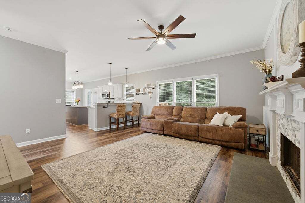 1938 Greensferry Glen Lawrenceville GA 30043