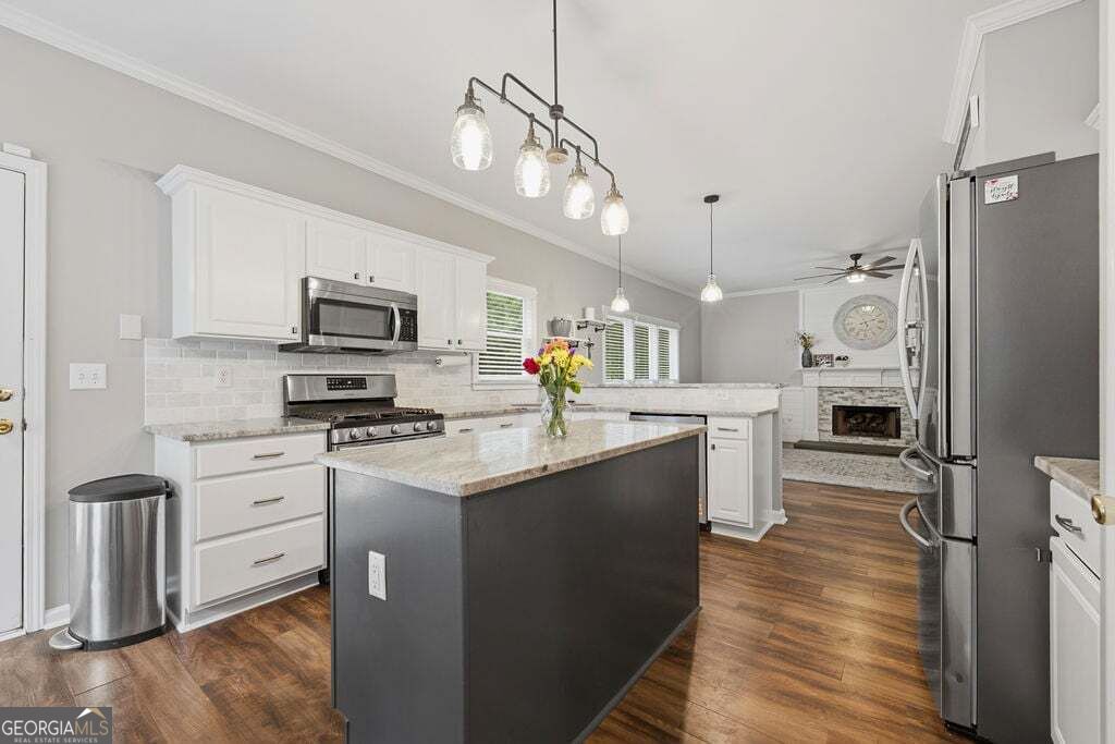 1938 Greensferry Glen Lawrenceville GA 30043