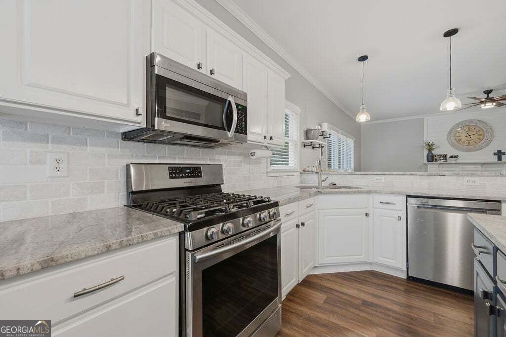 1938 Greensferry Glen Lawrenceville GA 30043