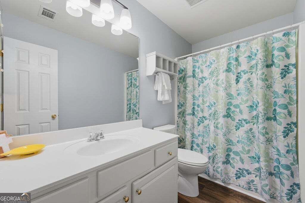 1938 Greensferry Glen Lawrenceville GA 30043