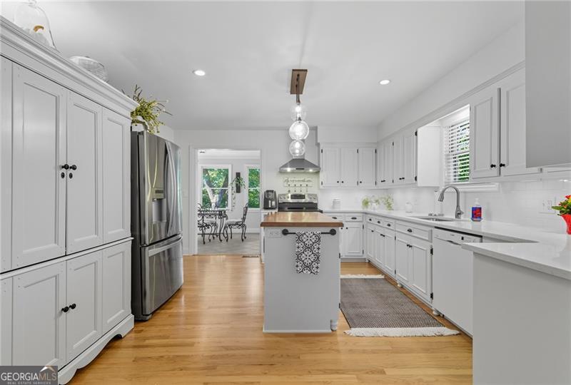 133 Cliff Fern Point Big Canoe GA 30143
