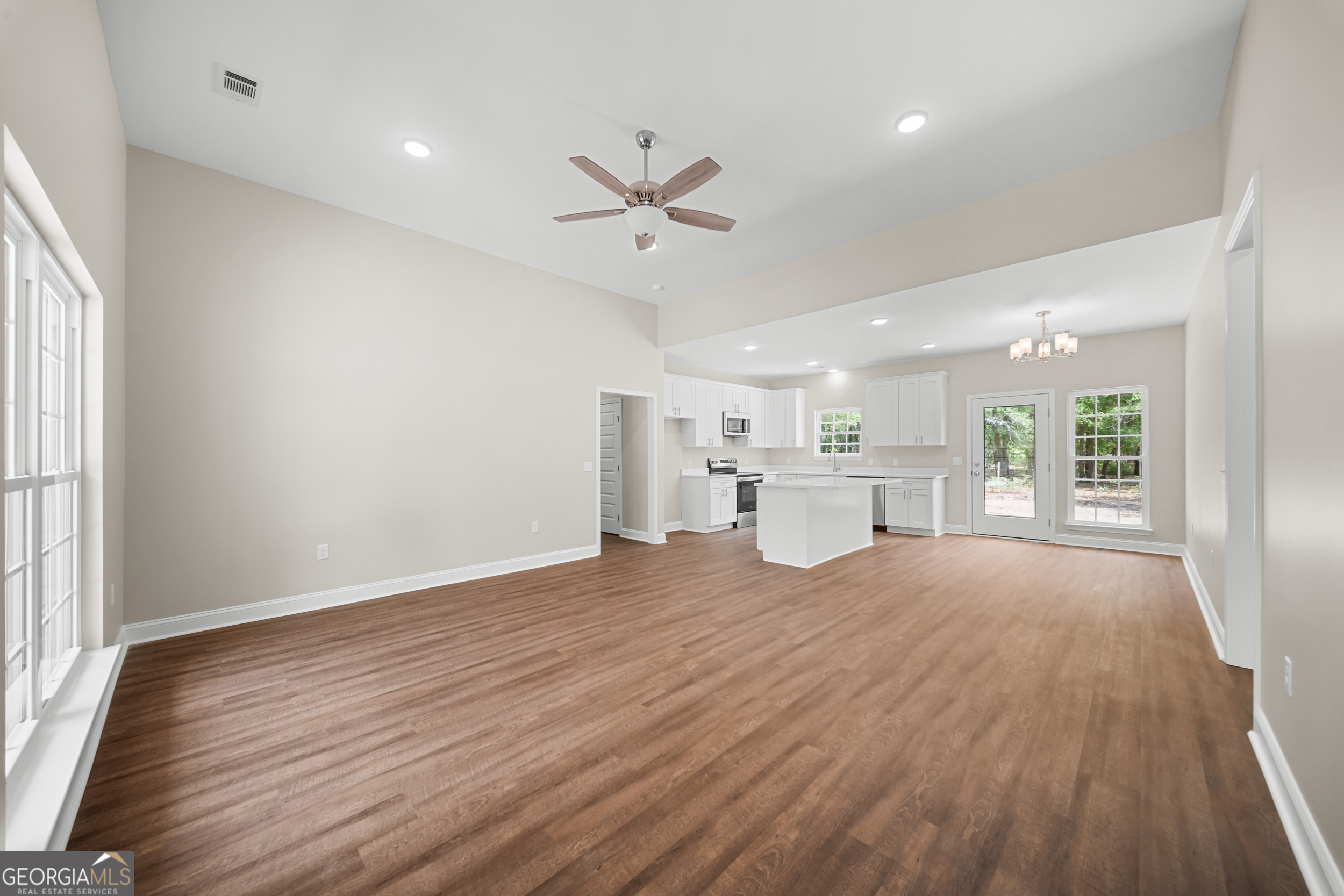 549 Oakwood Drive Statesboro GA 30458