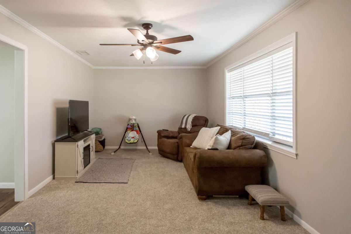2210 Albany Avenue Waycross GA 31503