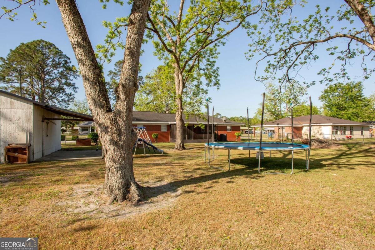2210 Albany Avenue Waycross GA 31503