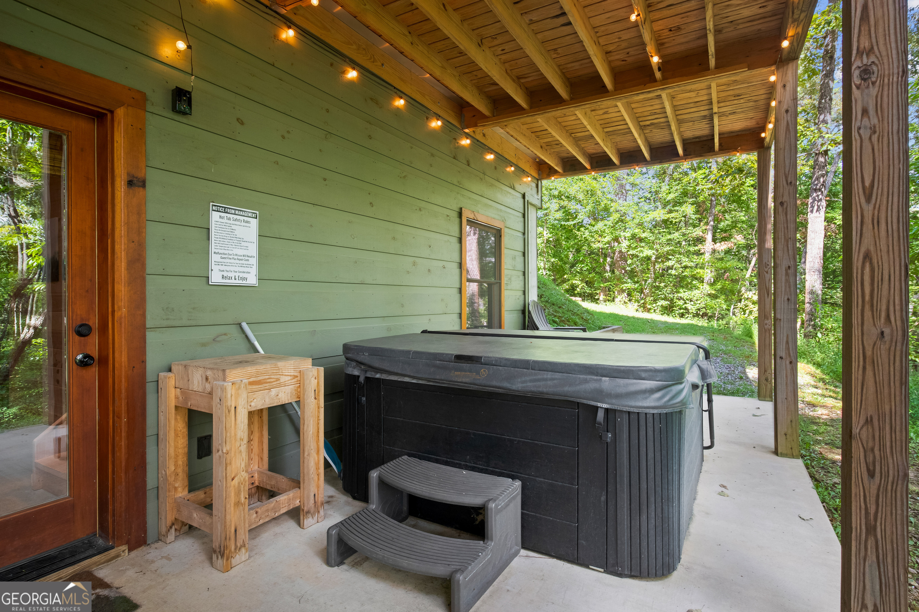 263 Windy Valley Lane Blue Ridge GA 30513