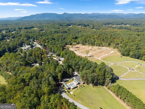 241 Elkmont Trail Cleveland GA 30528