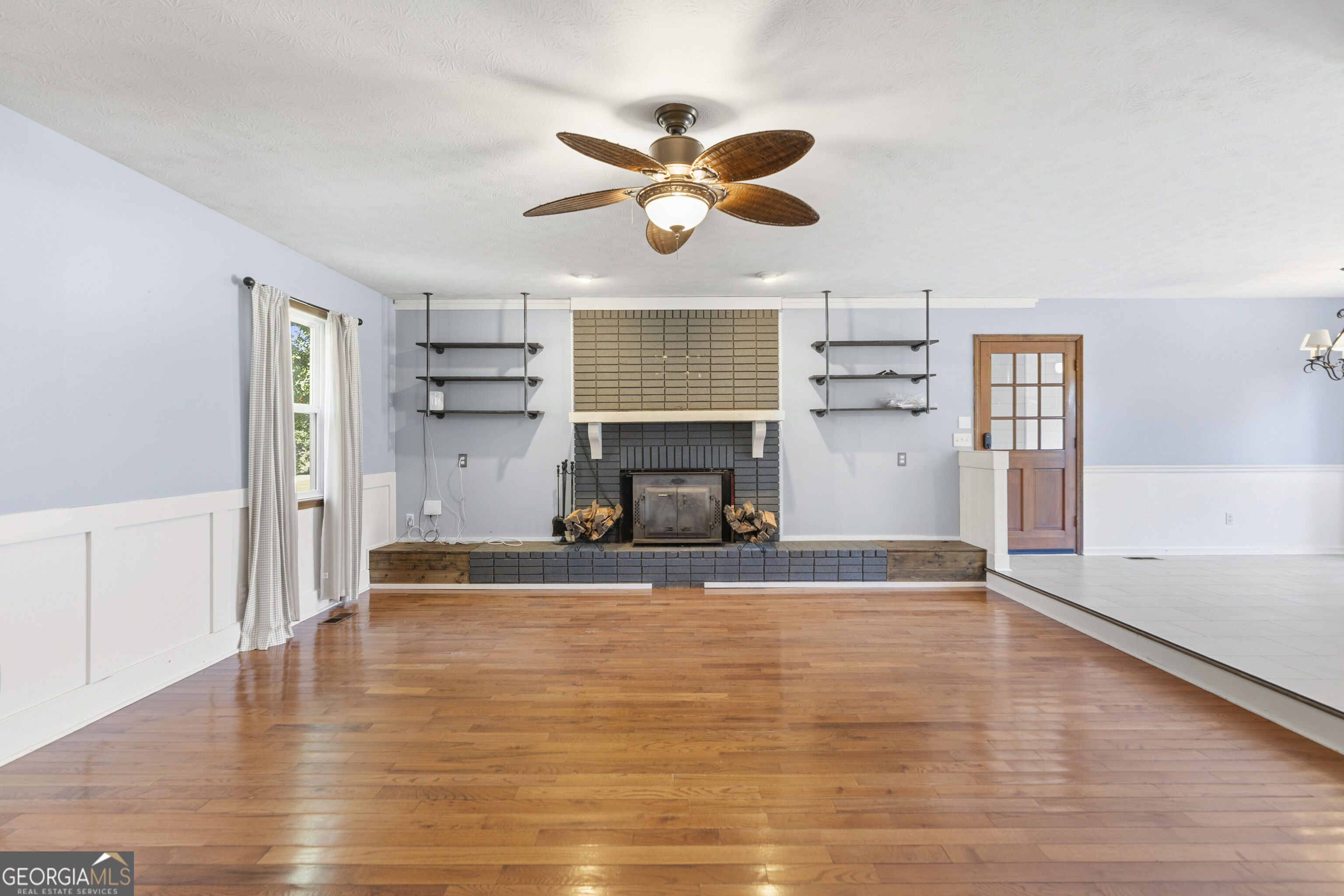 2111 Highway 323 Gillsville GA 30543