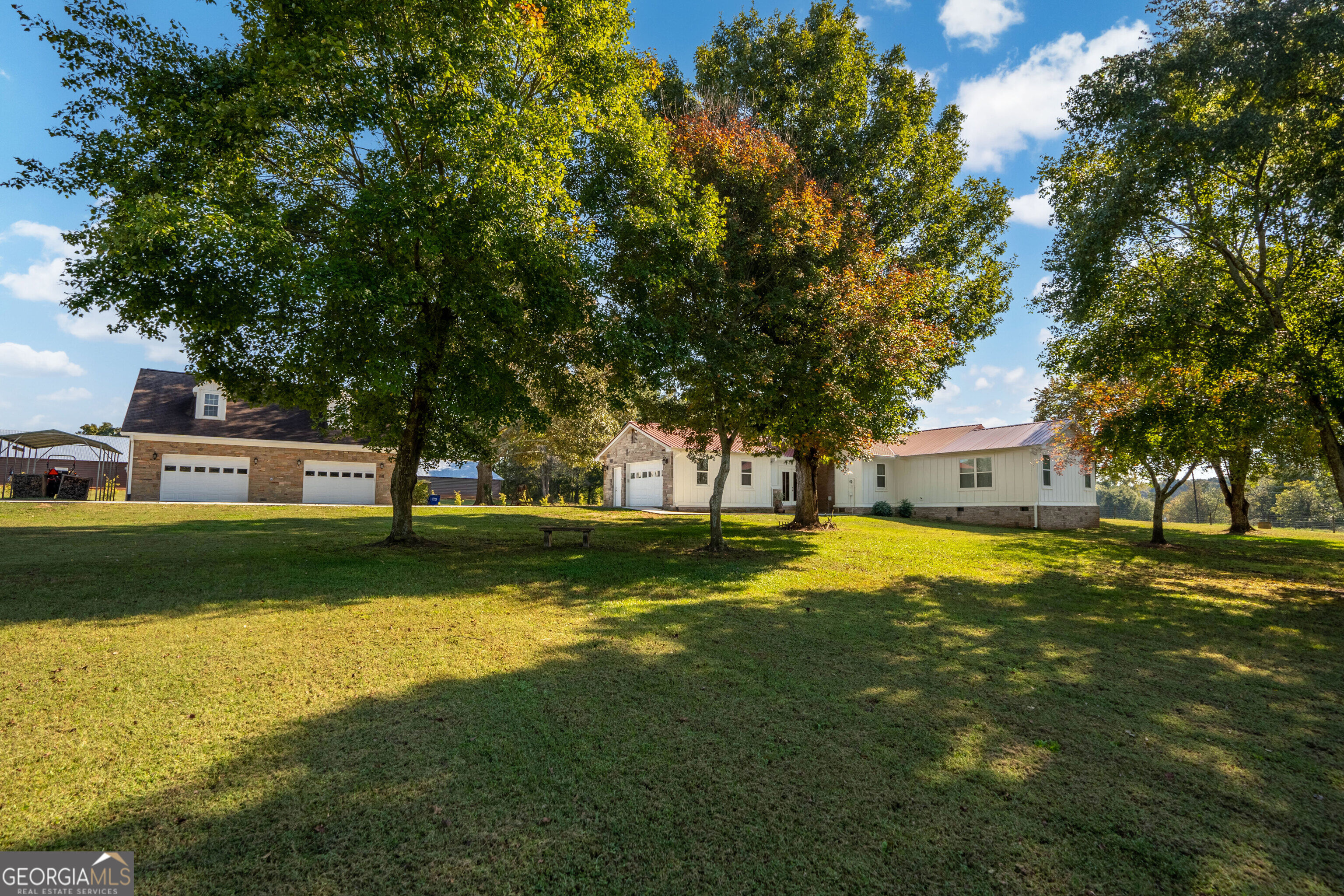 2111 Highway 323 Gillsville GA 30543