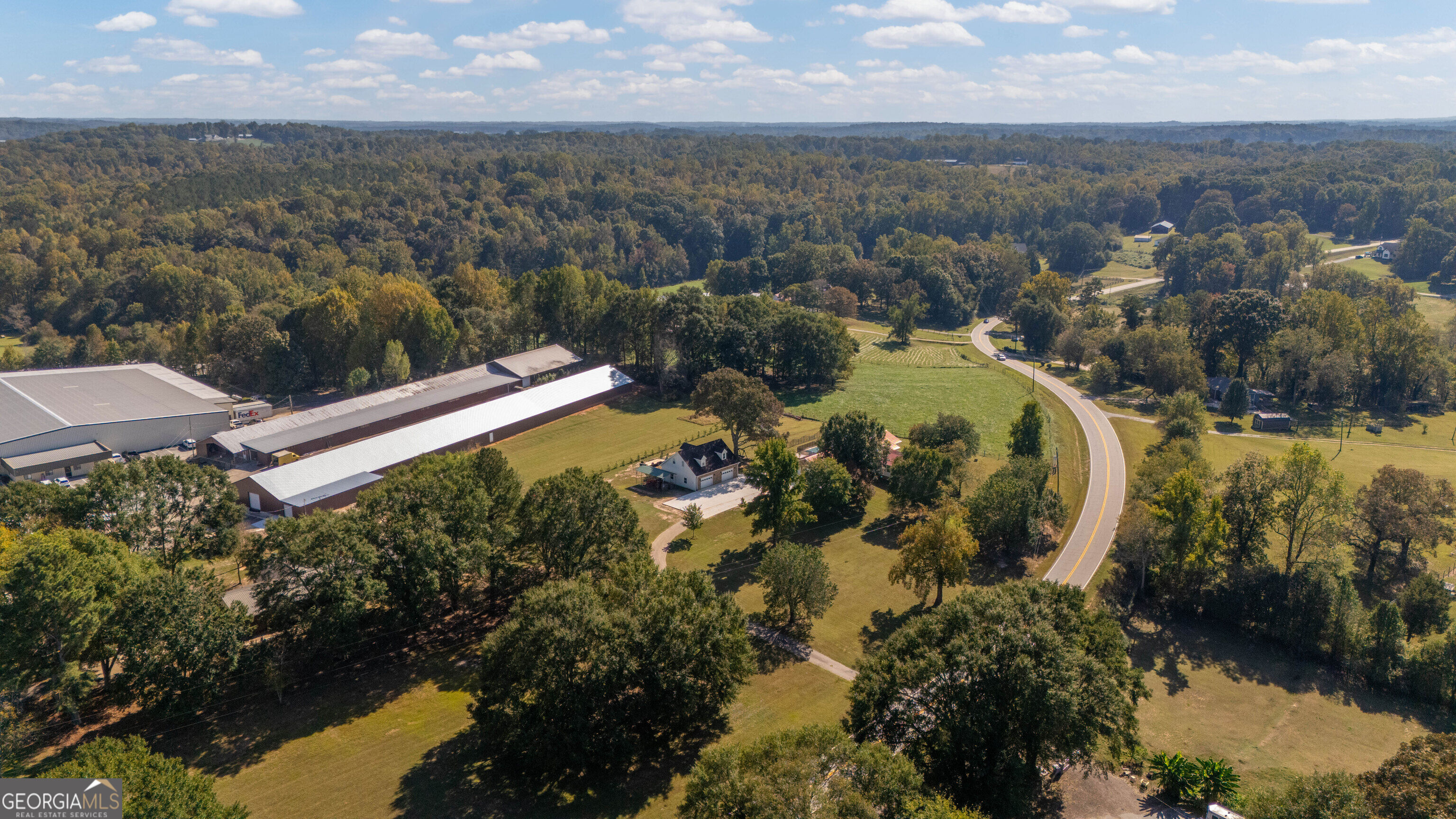 2111 Highway 323 Gillsville GA 30543