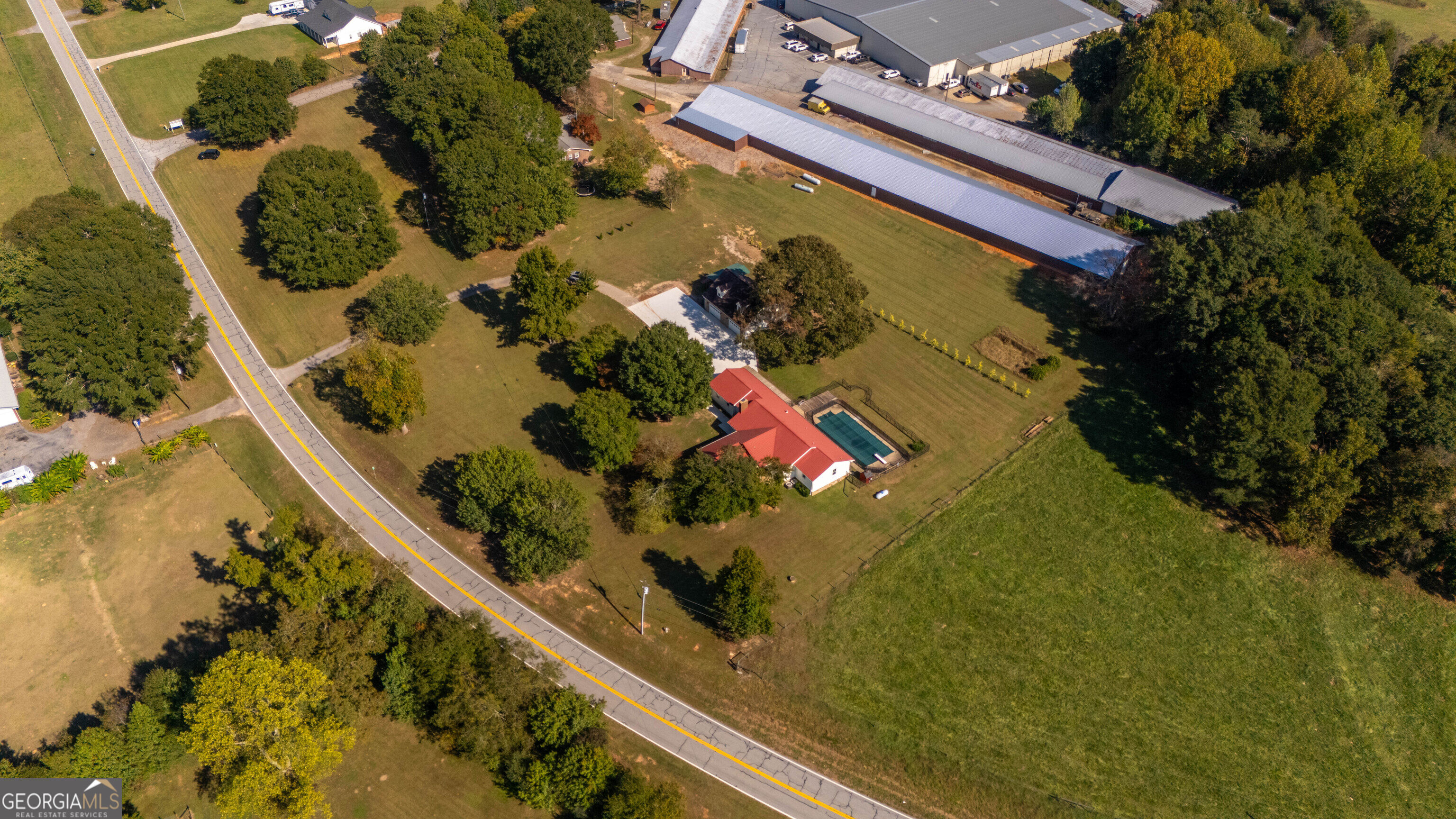 2111 Highway 323 Gillsville GA 30543
