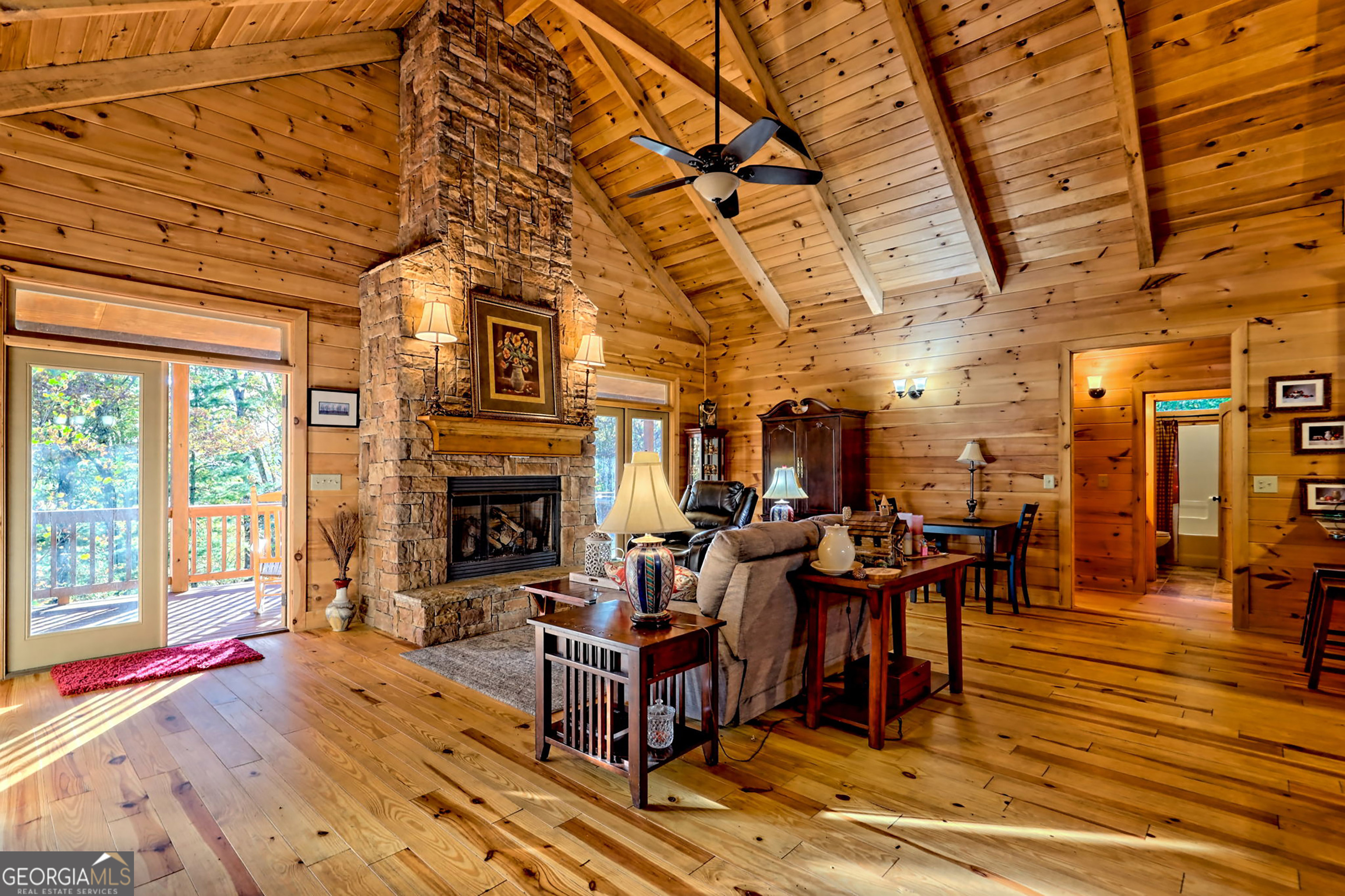 407 Blackberry Drive Rabun Gap GA 30568