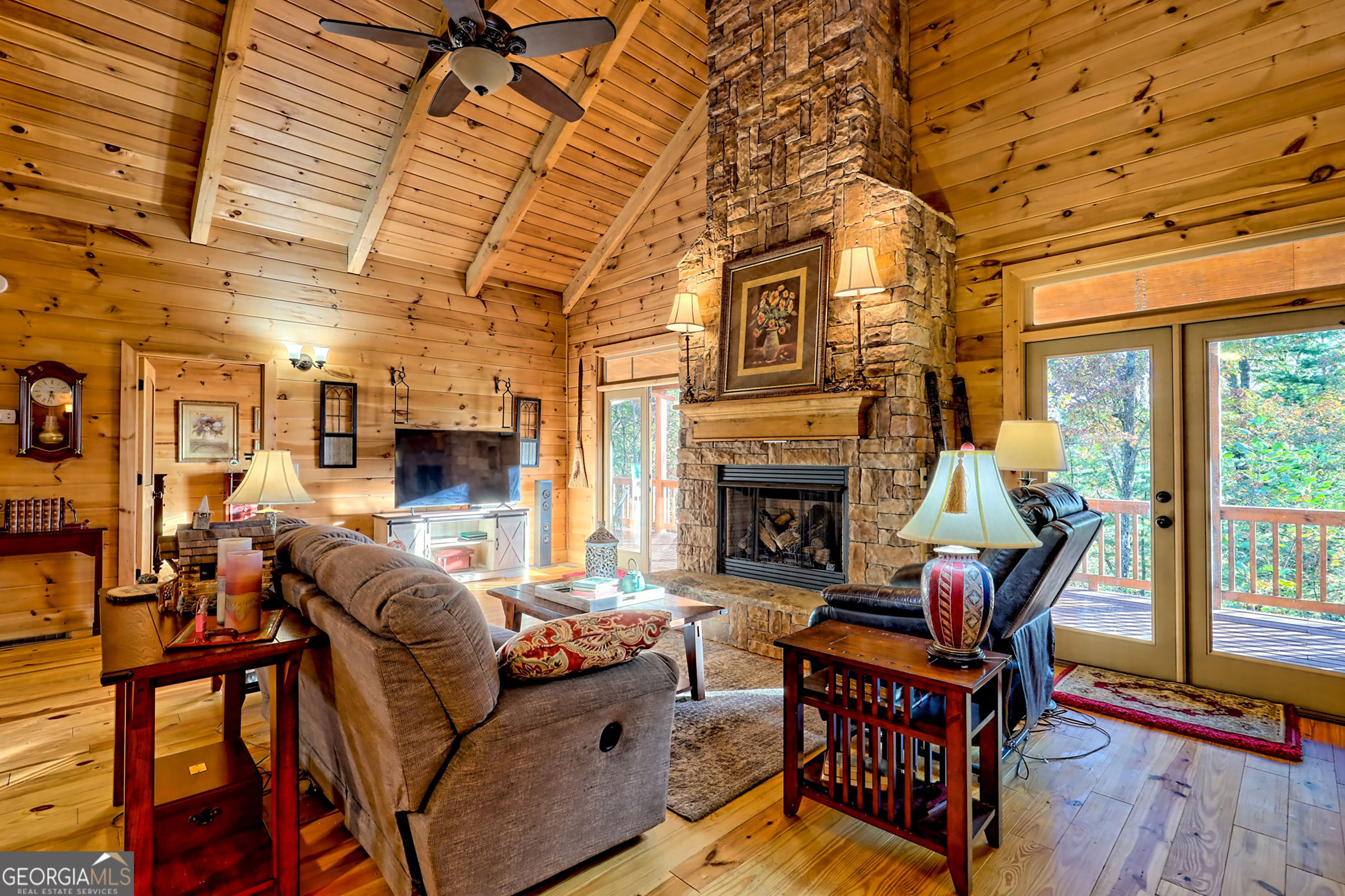 407 Blackberry Drive Rabun Gap GA 30568