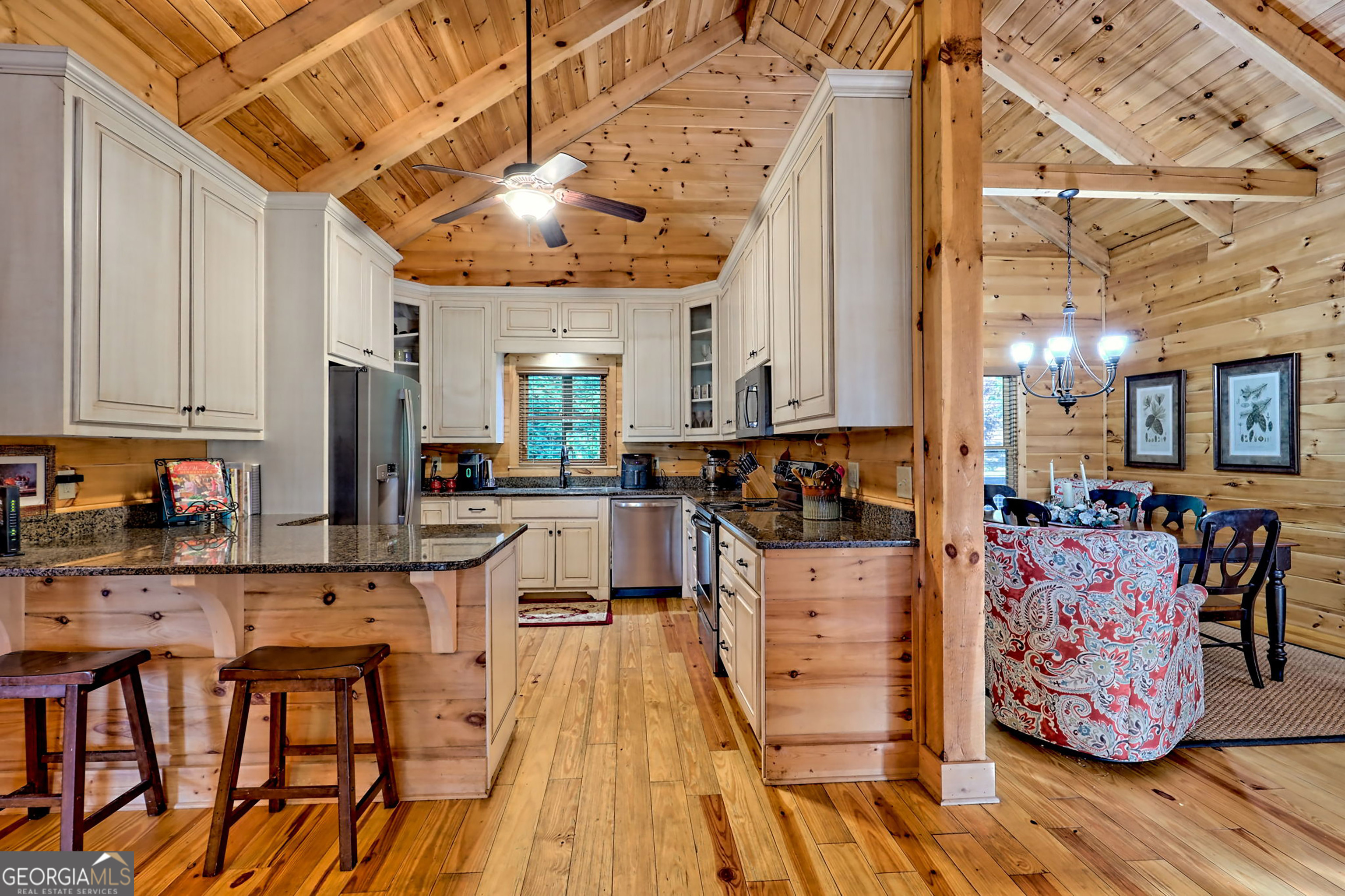 407 Blackberry Drive Rabun Gap GA 30568