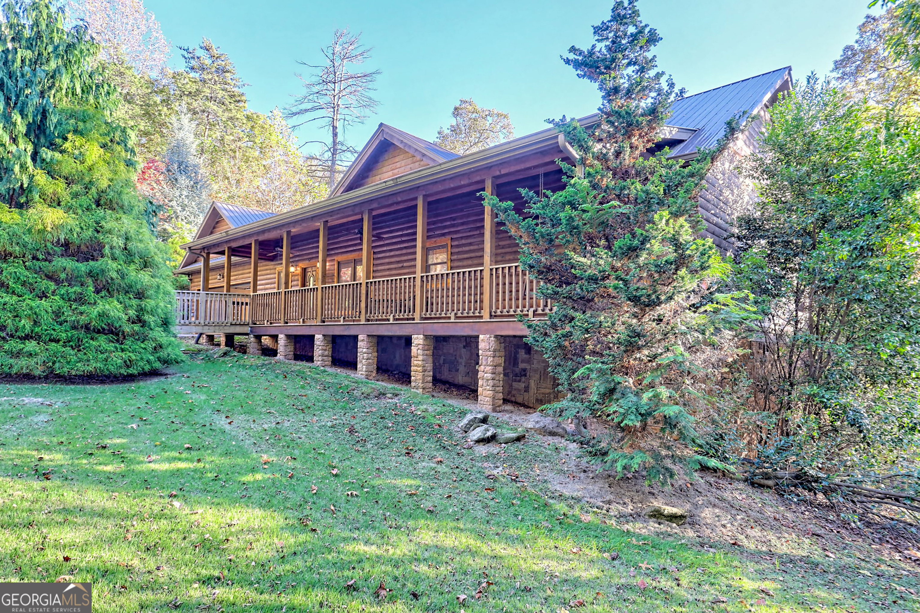 407 Blackberry Drive Rabun Gap GA 30568