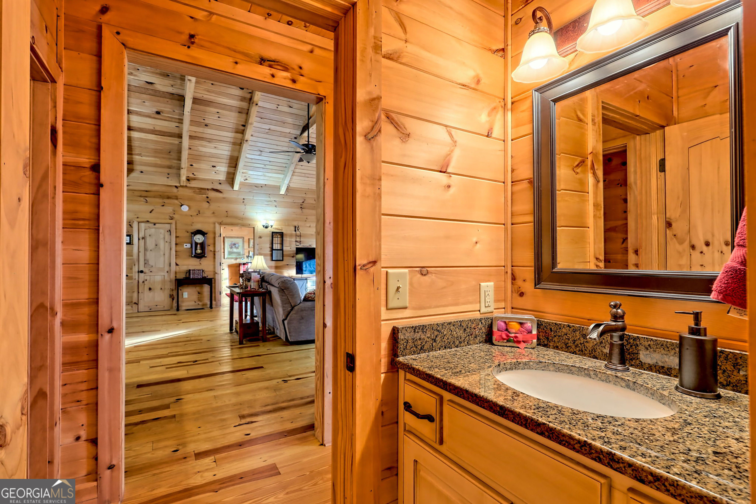 407 Blackberry Drive Rabun Gap GA 30568