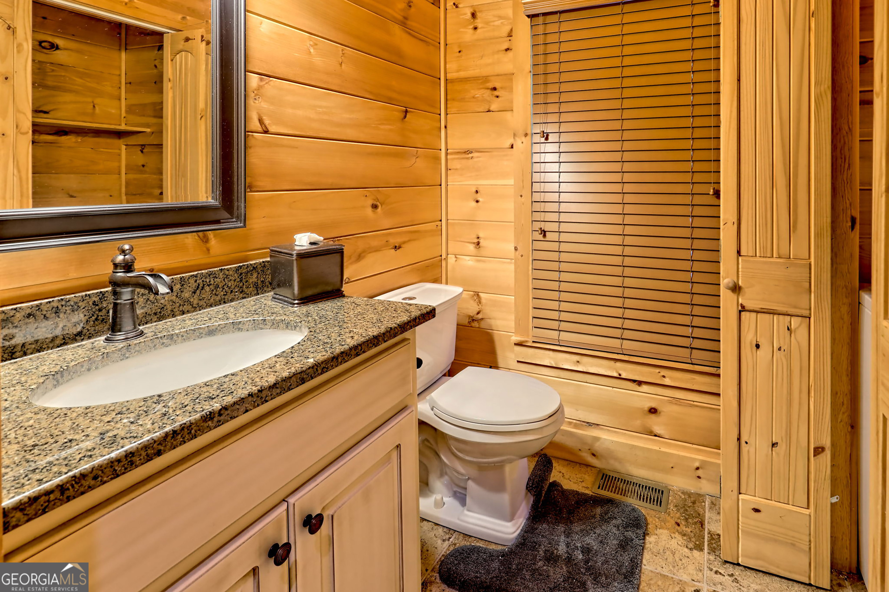 407 Blackberry Drive Rabun Gap GA 30568