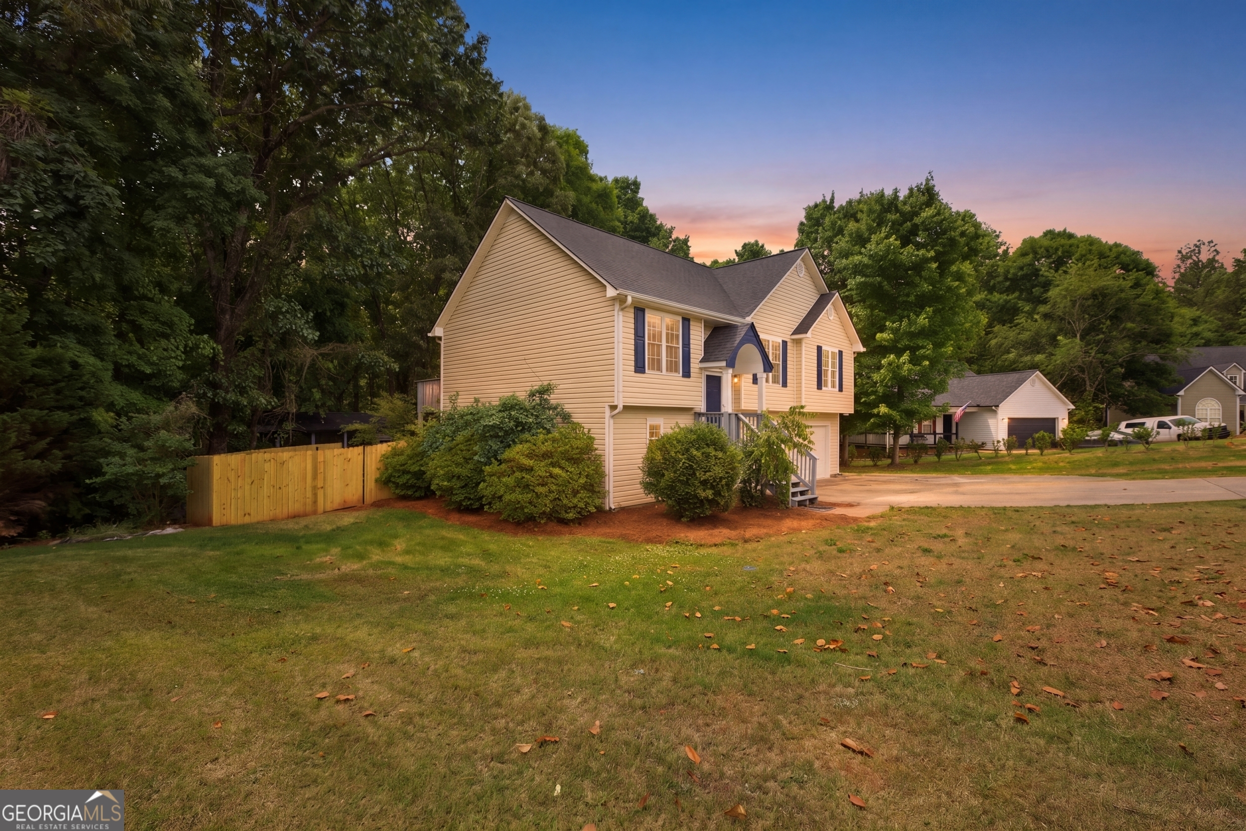 1026 Carriage Way Loganville GA 30052