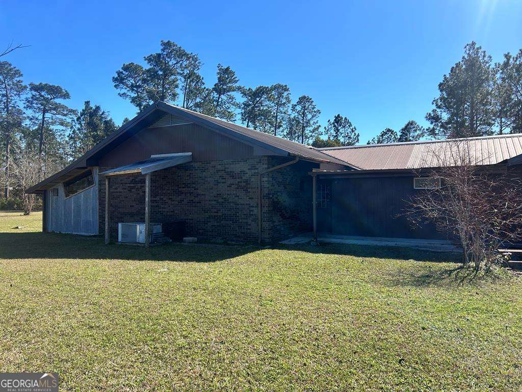 1348 S Us Highway 1 Alma GA 31510