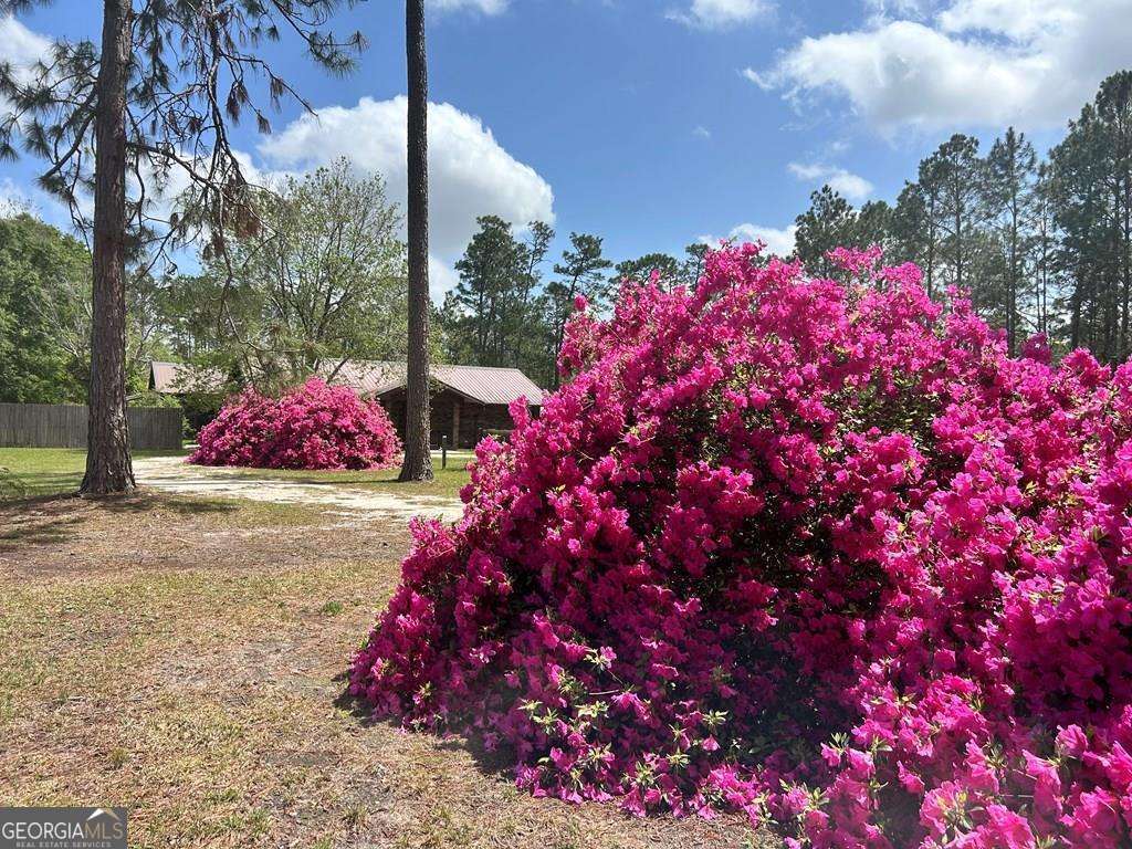 1348 S Us Highway 1 Alma GA 31510