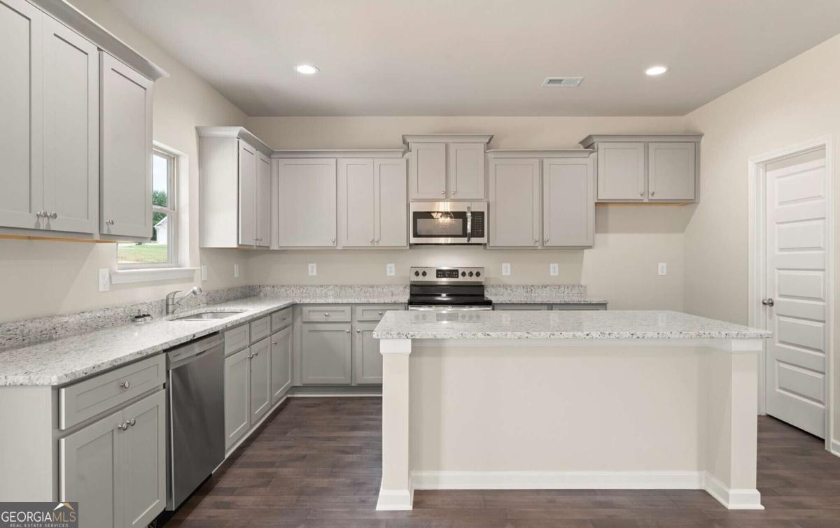 1131 Burgundy Drive Griffin GA 30223