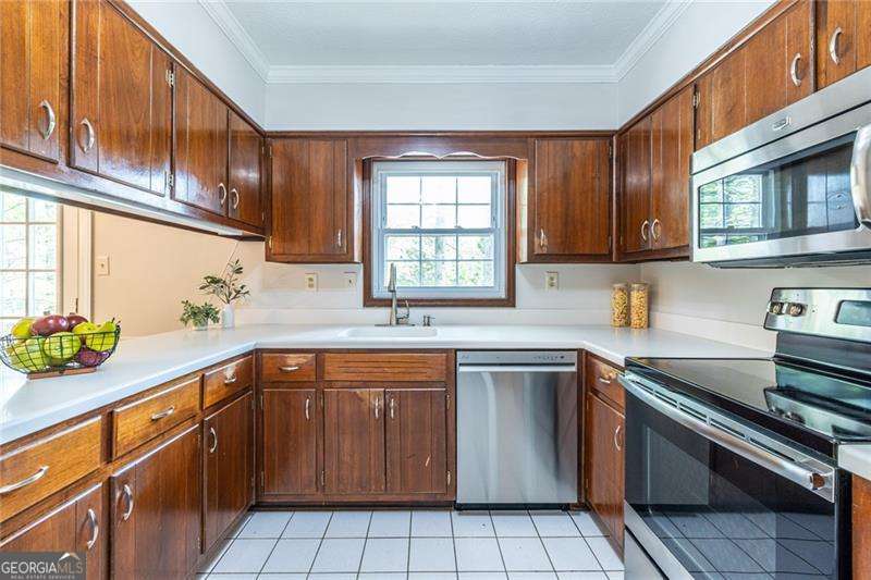 2976 Atterberry Court Decatur GA 30033