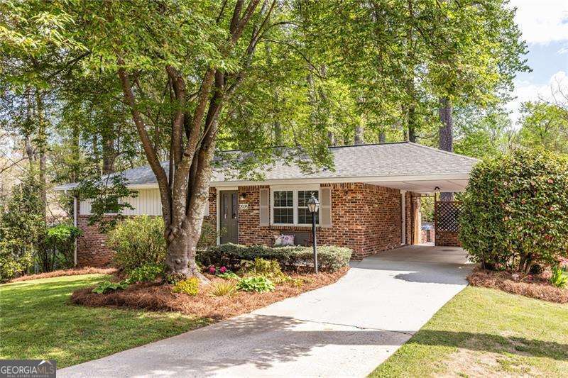 2976 Atterberry Court Decatur GA 30033