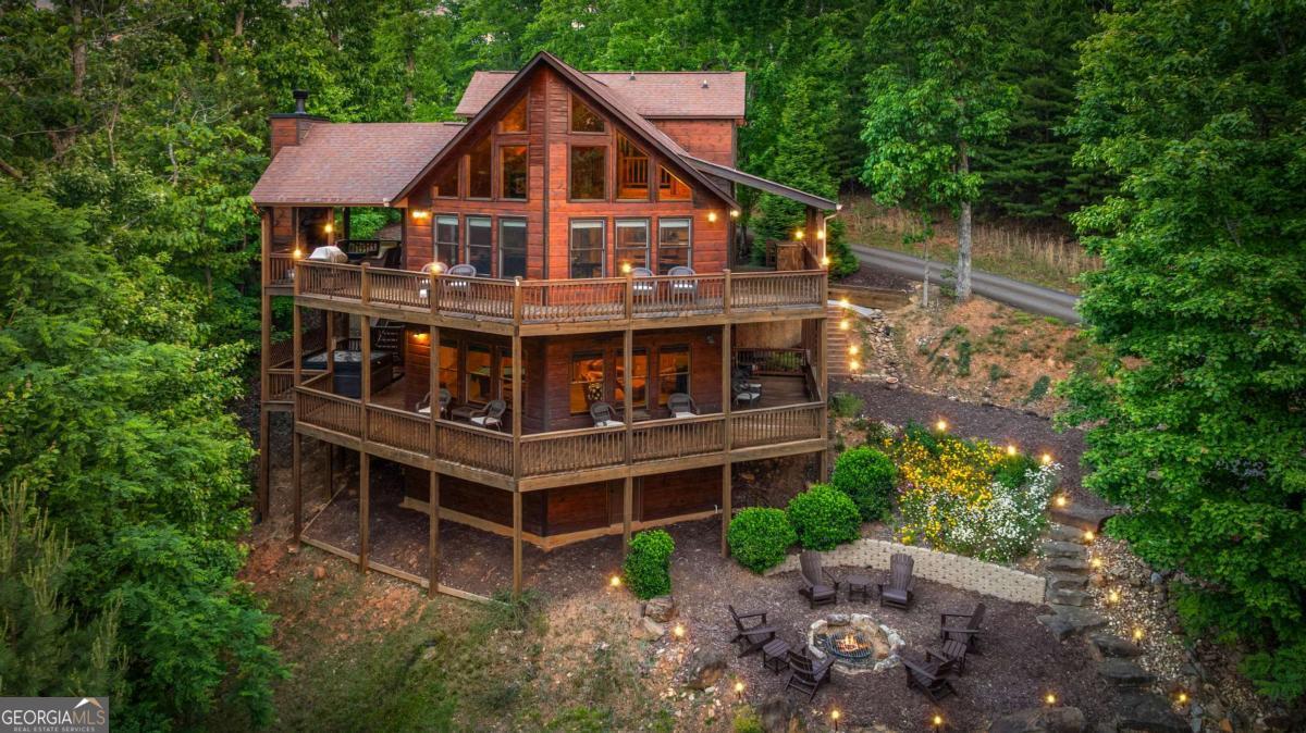 58 Overlook Way Blue Ridge GA 30513