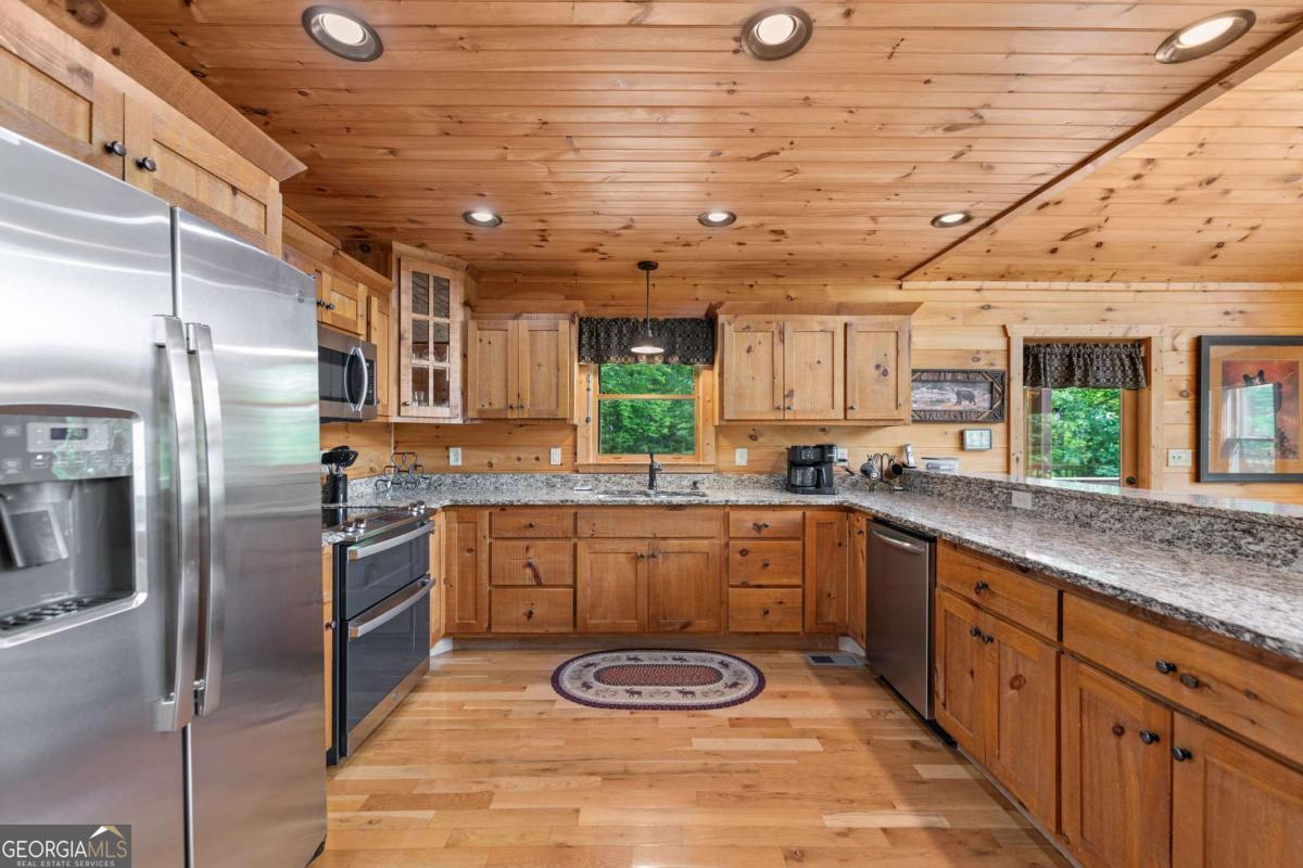 58 Overlook Way Blue Ridge GA 30513