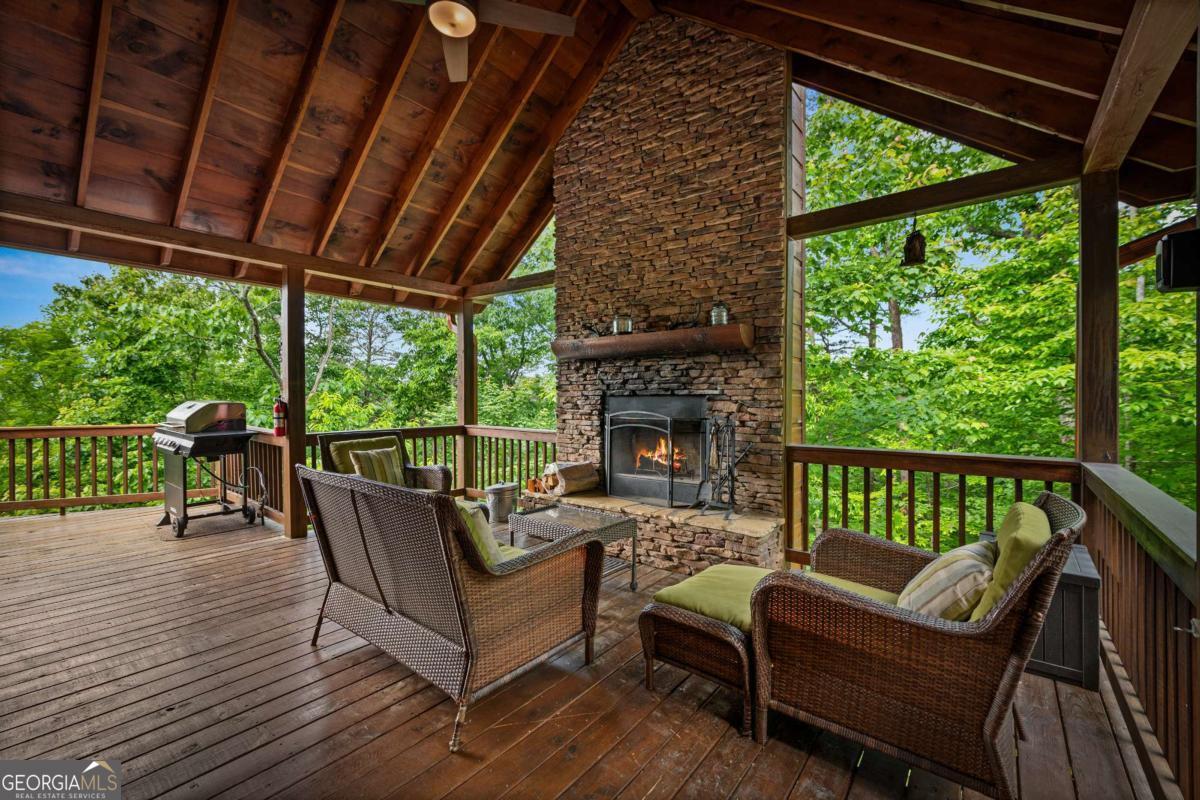 58 Overlook Way Blue Ridge GA 30513