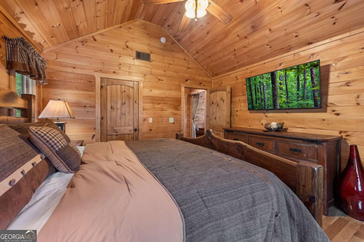 58 Overlook Way Blue Ridge GA 30513