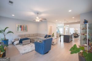 1754 Sanford Drive Atlanta GA 30318