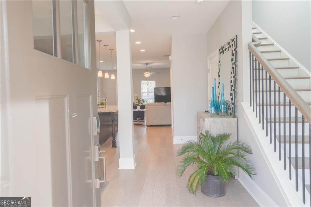 1754 Sanford Drive Atlanta GA 30318
