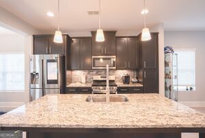 1754 Sanford Drive Atlanta GA 30318