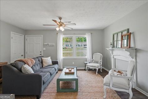 89 Kristie Circle Powder Springs GA 30127
