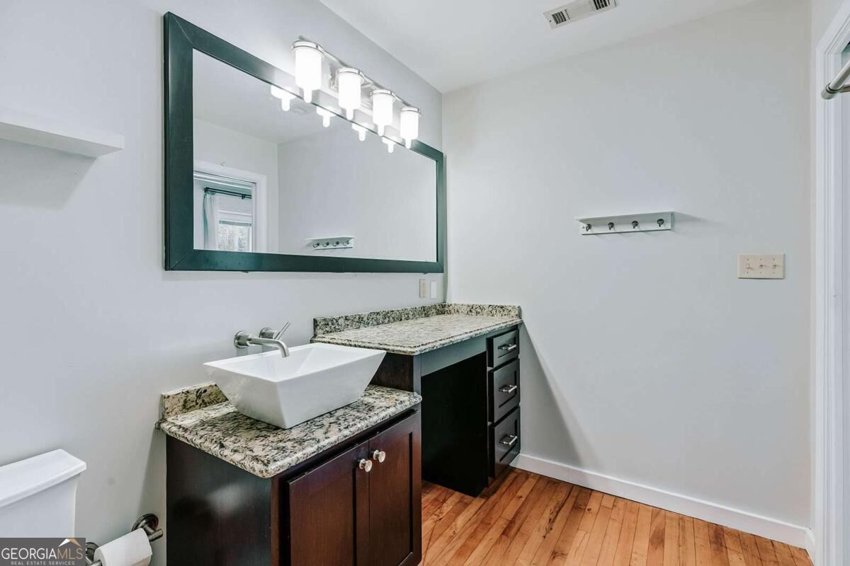 585 White Circle Athens GA 30605
